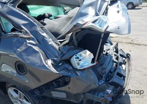 2017 Ford Fiesta Se z USA, uszkodzony, nr VIN 3FADP4BJ7HM156531